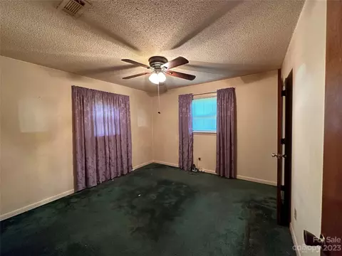 1227 Winston St, Conover, NC 28613 photo 7