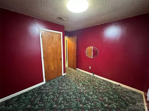 1227 Winston St, Conover, NC 28613 photo 11