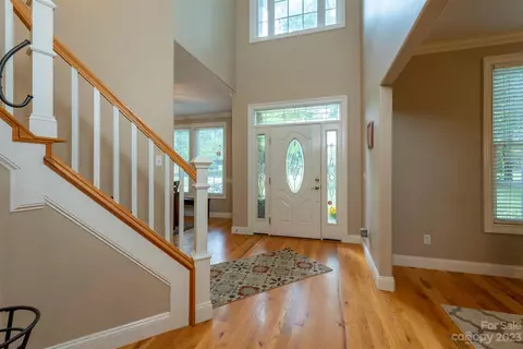 9 Rutledge Rd, Fletcher, NC 28732 photo 8