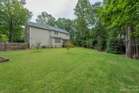 9 Rutledge Rd, Fletcher, NC 28732 photo 5