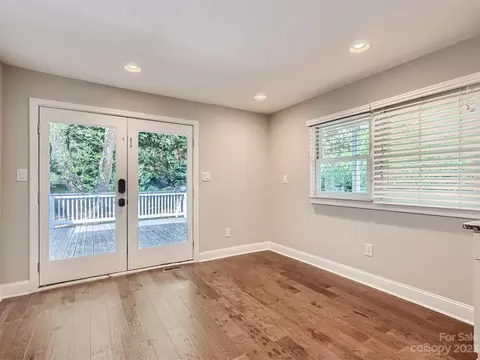 20726 Lagoona Dr, Cornelius, NC 28031 photo 9