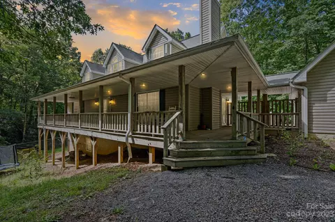 42 Bear Trl, Fairview, NC 28730 photo 3