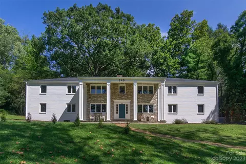 349 Country Club 2 Rd #2, Asheville, NC 28804