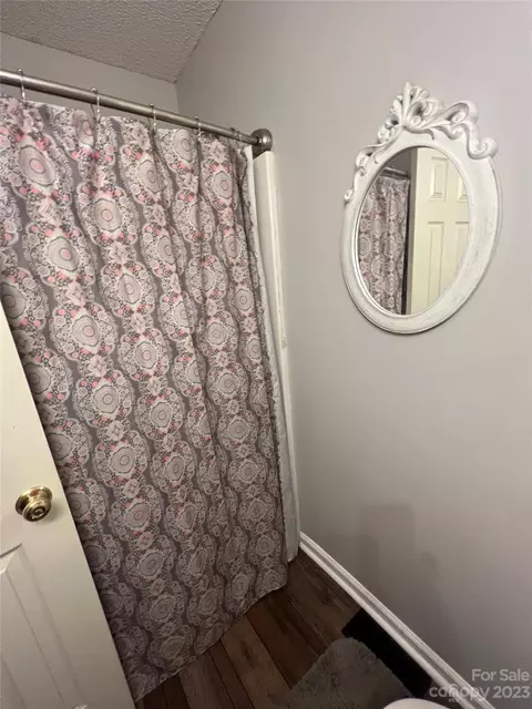 2046 Summerfield Cir, Conover, NC 28613 photo 9