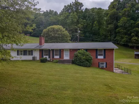 1179 Pressley Creek Rd, Cullowhee, NC 28723