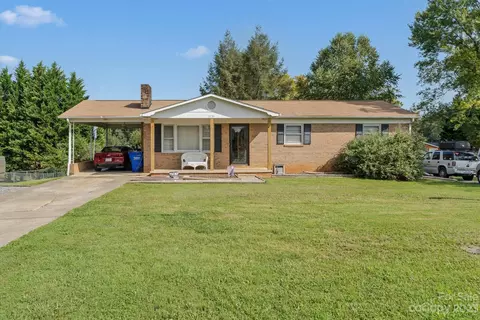 1254 Kaylor Dr, Granite Falls, NC 28630