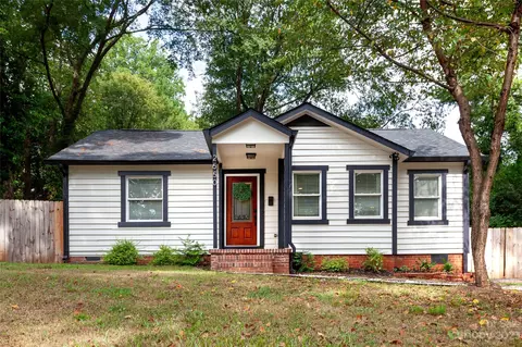 2650 Brentwood Pl, Charlotte, NC 28208