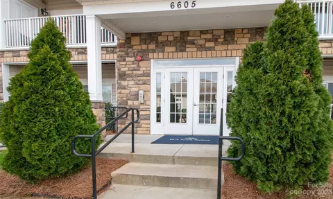 6605 Central Pacific 302-d Ave #302-D, Charlotte, NC 28210