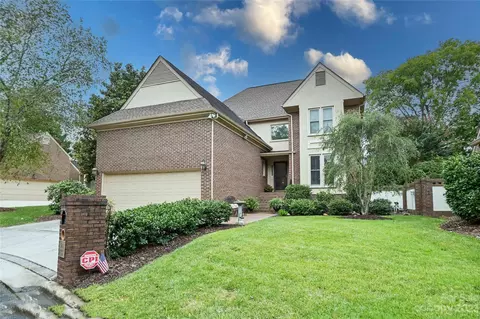 5208 Windfern Ct, Charlotte, NC 28226
