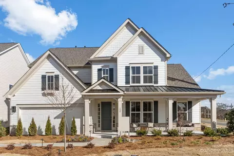 129 Crossvine Dr, Mooresville, NC 28117