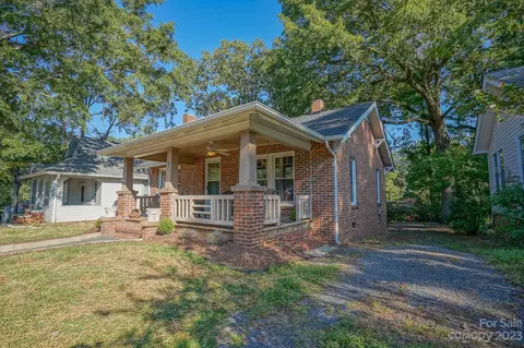 707 Montgomery Ave, Albemarle, NC 28001