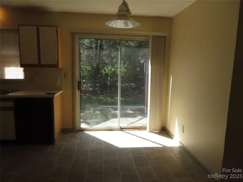 102 Brandywine Ne E3 Dr NE #E3, Conover, NC 28613 photo 7