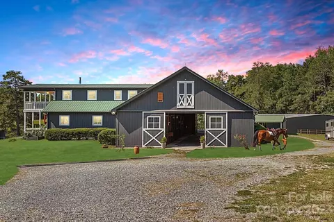 500 Tremont St, Southern Pines, NC 28387