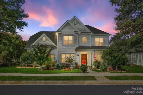 1002 Triple Crown Dr, Indian Trail, NC 28079