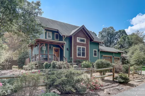 4 Sandy Br, Black Mountain, NC 28711