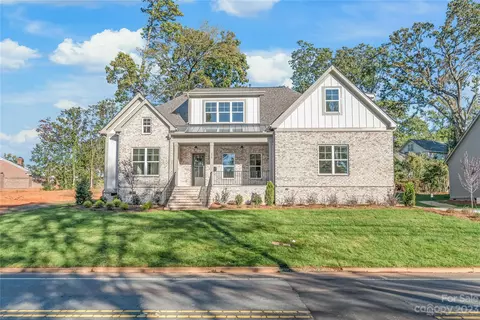 214 N Central Ave, Belmont, NC 28012