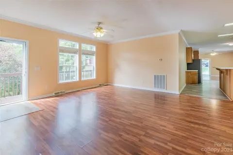 407 Monteith Gap Rd, Cullowhee, NC 28723 photo 15