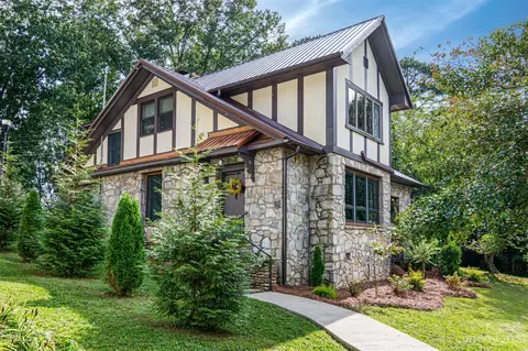 47 Norton Way, Lake Junaluska, NC 28745
