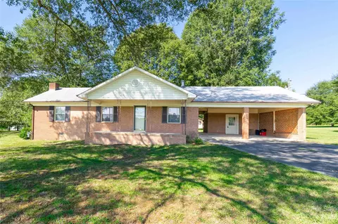 2908 Waxhaw Indian Trail Rd, Indian Trail, NC 28079