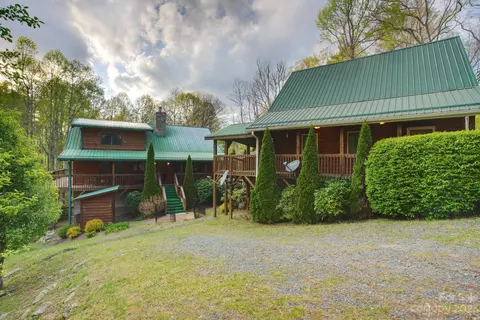 12 Linville Falls Church Loop Rd, Marion, NC 28752