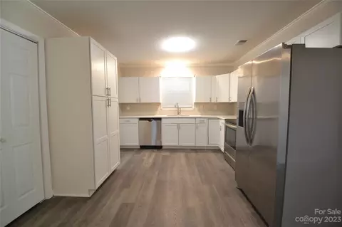 712 Pinehurst St, Salisbury, NC 28144 photo 8