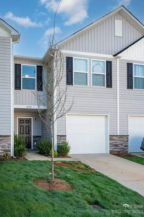 1476 Mulberry Ridge Dr, Newton, NC 28658