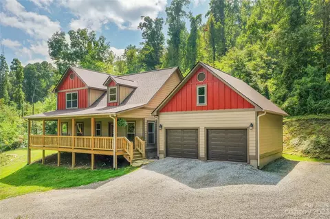 15550 Cruso Rd, Canton, NC 28716