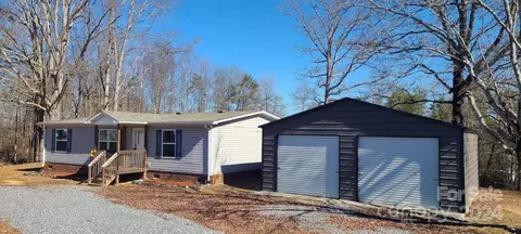 4871 Scott Rd, Morganton, NC 28655