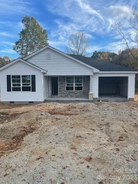 1353 Hillsboro St, Salisbury, NC 28145
