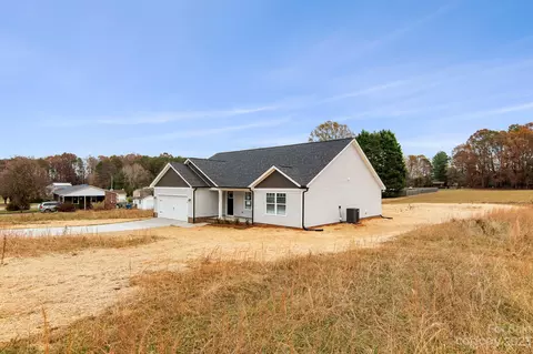 2026 Lakeside Ln, Conover, NC 28613 photo 35