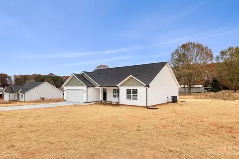 2044 Lakeside Ln, Conover, NC 28613 photo 30