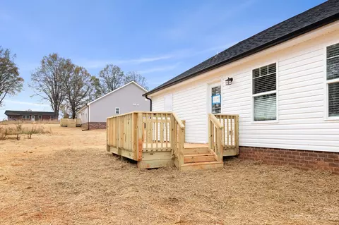 2044 Lakeside Ln, Conover, NC 28613 photo 33
