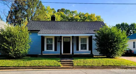 543 N Church St, Mooresville, NC 28115