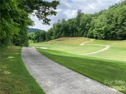 14 Seminole Way, Lake Toxaway, NC 28747