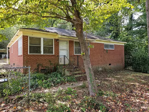 2520 Juniper Dr, Charlotte, NC 28269