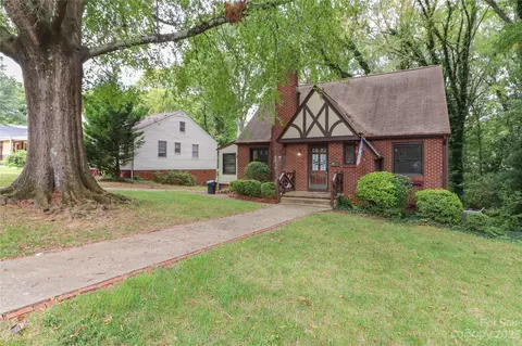 603 Front St, Statesville, NC 28677