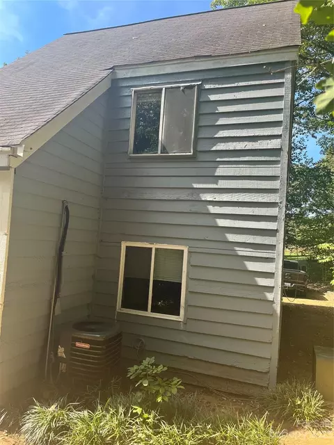 Troon Lane, Charlotte, NC 28214