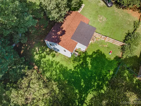 608 E Chestnut St, Stanley, NC 28164 photo 13