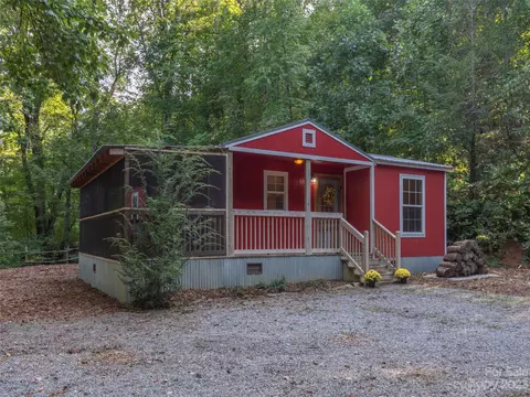 1415 Joe Carver Rd, Waynesville, NC 28785