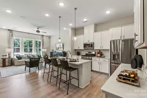 5712 Runnel Way, Harrisburg, NC 28075