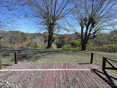 146 Old Rd, Marshall, NC 28753 photo 9