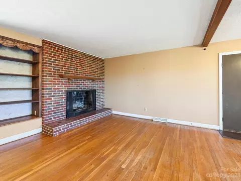 146 Old Rd, Marshall, NC 28753 photo 12