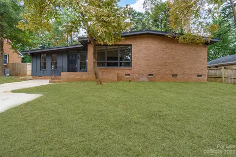 5350 Coburg Ave, Charlotte, NC 28215