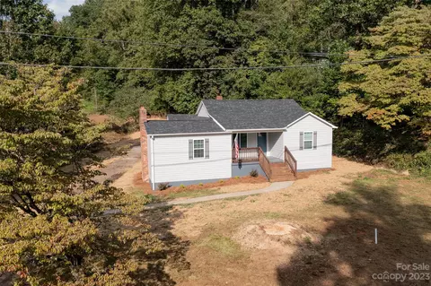 3214 Collettsville Rd, Lenoir, NC 28645