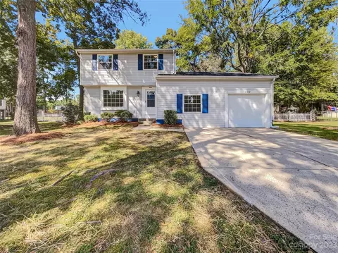 2322 Parkhighland Ct, Charlotte, NC 28273