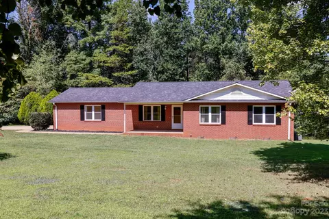4625 Us 64 Hwy, Union Mills, NC 28167