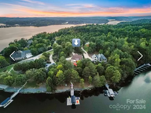 311 Badin View Dr, New London, NC 28127