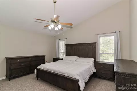 3848 River Rd, Hickory, NC 28602 photo 16