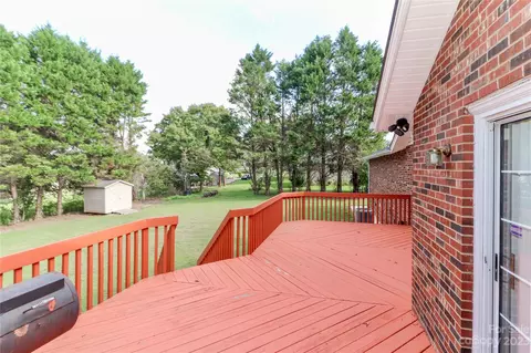 3848 River Rd, Hickory, NC 28602 photo 34