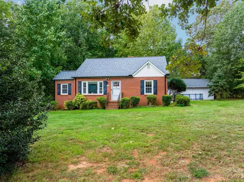 3225 S Nc 16 Hwy, Maiden, NC 28650